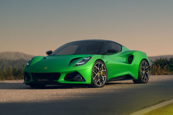 Lotus Emira V6 SE & Emira Turbo Unveiled: A New Era of Driving Emotion Begins